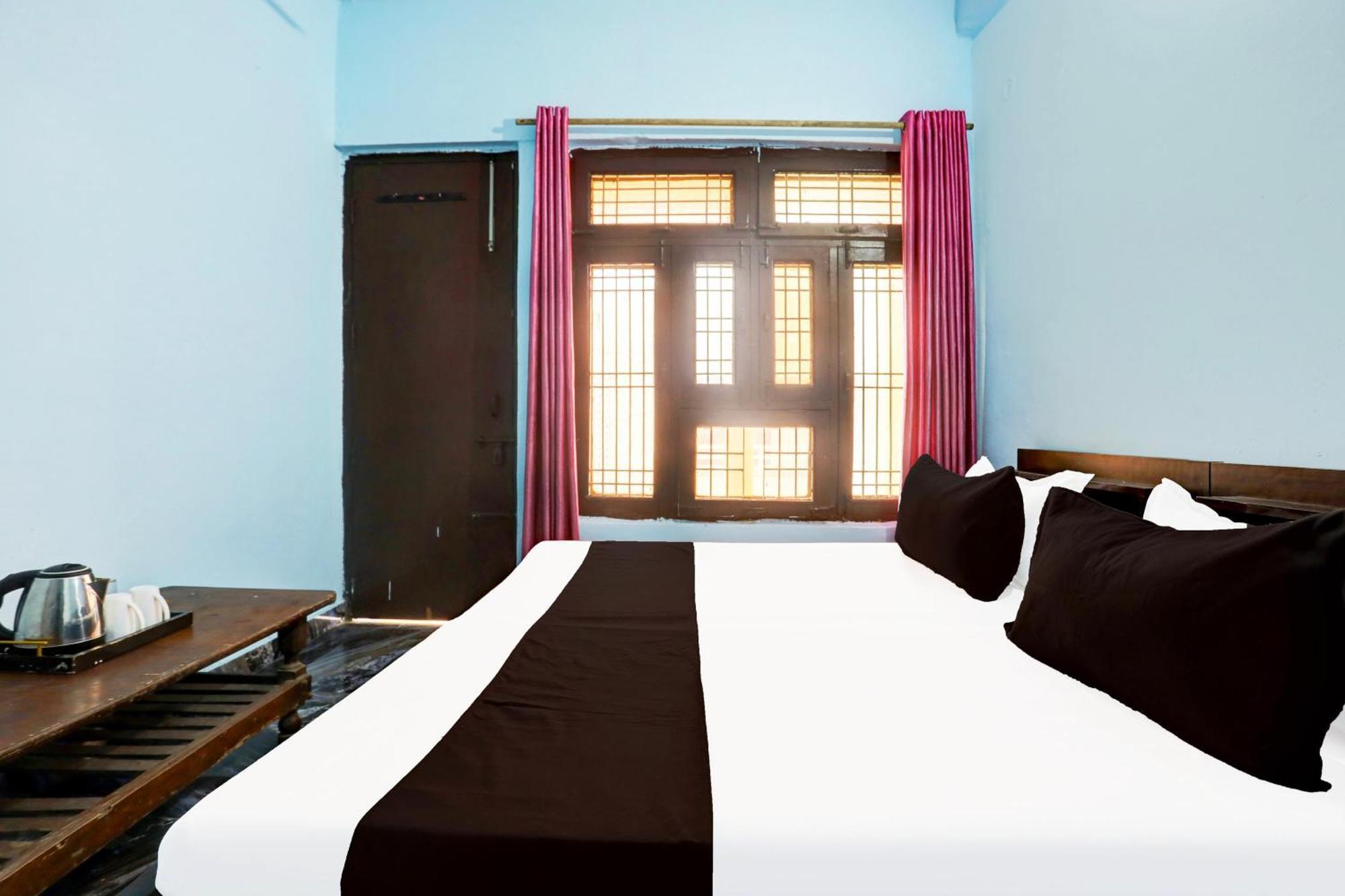 Spot On New Diamond Guest House Rudrapur المظهر الخارجي الصورة